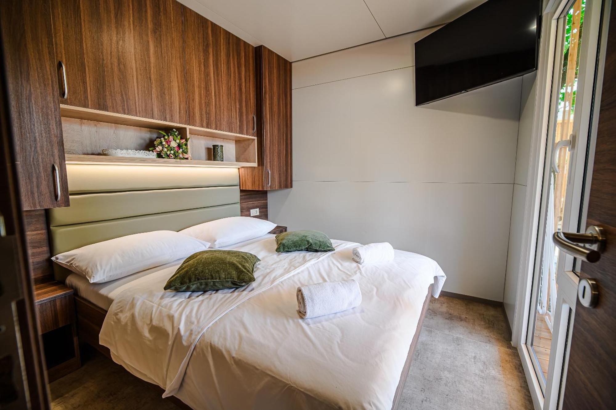 Premium Mobile Homes With Thermal Riviera Tickets كاتيز أوب سافي الغرفة الصورة
