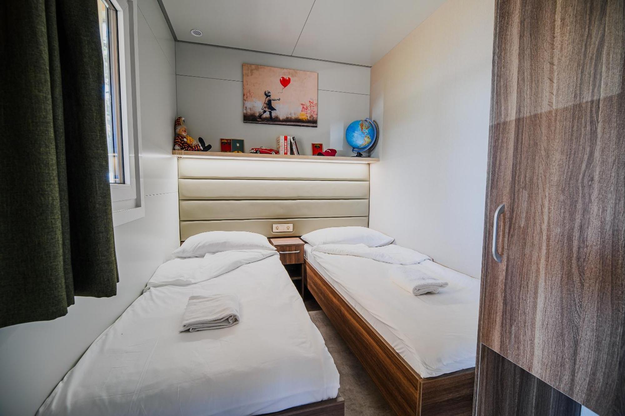 Premium Mobile Homes With Thermal Riviera Tickets كاتيز أوب سافي الغرفة الصورة